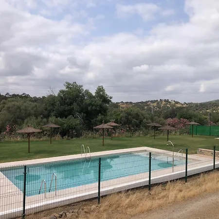 Rural 'al Muniat' Country house El Castillo de las Guardas